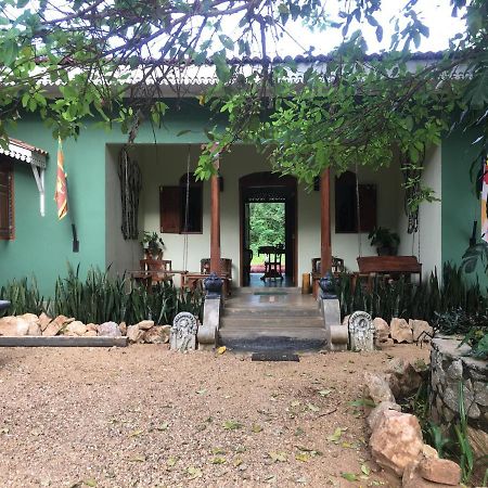 Owls Nest Hotel Udawalawe Eksteriør billede